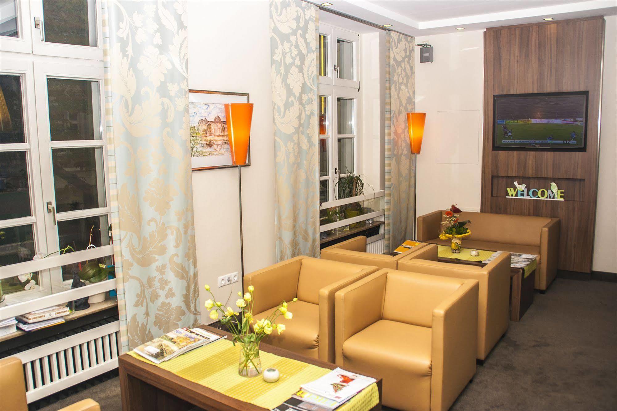 Hotel Zum Adler Bonn Zewnętrze zdjęcie